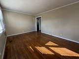 1012 Caldwell Ln - Photo 2