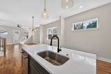1109 Parker St - Photo 7