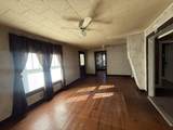 604 E Warren St - Photo 14