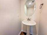943 Wall St - Photo 10
