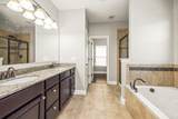 2516 Carmine St - Photo 33