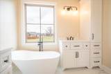 1238 Baylee Cir - Photo 24
