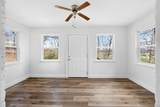 379 Oakwood Circle - Photo 9