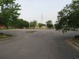 708 Rivergate Pkwy - Photo 4