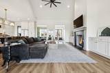 890 Hackberry Ln - Photo 8