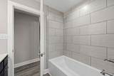 1022 Great Oaks Dr - Photo 33