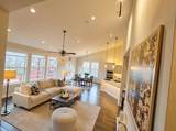 837 Ava Ln - Photo 4