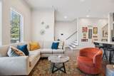1104 Greenwood Ave - Photo 5