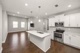 1801 Shadow Green Dr - Photo 2