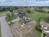 3145 Middleton Dr - Photo 48
