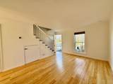 220 Berry St - Photo 3