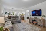 1727 Humphreys Gln - Photo 12