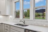 1727 Humphreys Gln - Photo 33