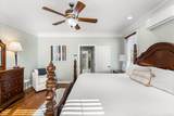 335 Lakeshore Cove Drive - Photo 22