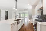 525 31st Ave - Photo 10