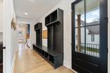915 Glendale Ln - Photo 22