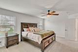 406 Ryan Ave - Photo 33