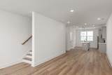 700 N Dupont Ave - Photo 8