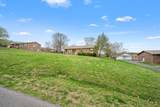 210 Lee Ave - Photo 3