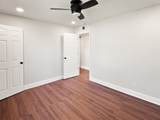 1401 Barberry Pl - Photo 15