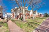 937 Russell St - Photo 2
