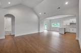 7 Elissa Place - Photo 12