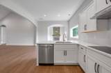 7 Elissa Place - Photo 22