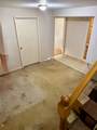 555 Eastside Dr - Photo 15