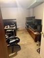 555 Eastside Dr - Photo 19