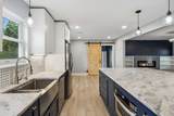 800 Del Rio Pike - Photo 5