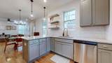 2726 Mailan Dr - Photo 11