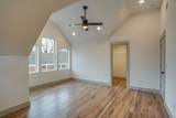 2726 Mailan Dr - Photo 18