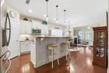 1136 Frewin St - Photo 13