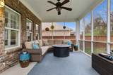 1136 Frewin St - Photo 37