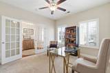 1136 Frewin St - Photo 7
