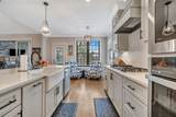 3806 Carriage Dr - Photo 16