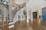 3806 Carriage Dr - Photo 4
