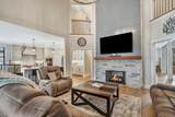 3806 Carriage Dr - Photo 7