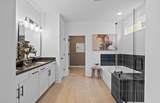 907 Bur Oak Rd - Photo 42