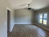 401 Hawkins St - Photo 7