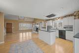 1081 Ridgecrest Dr - Photo 10