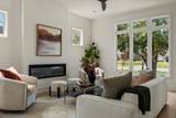 2804 Eastland Ave - Photo 12