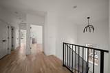 2804 Eastland Ave - Photo 56