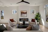 2804 Eastland Ave - Photo 10