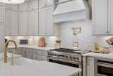 1010 Luxborough Dr - Photo 12