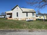 107 Twin Oaks Dr - Photo 2