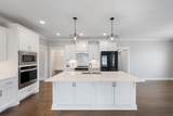 1901 Rhonda Dr - Photo 11