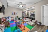 1045 Whitney Dr - Photo 18