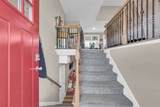 1045 Whitney Dr - Photo 3