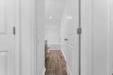 18 Central St - Photo 11